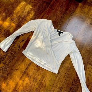 White long sleeve crop top